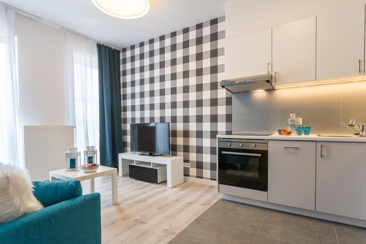 Deluxe Apartments By The Railway Station Wrocław Buitenkant foto